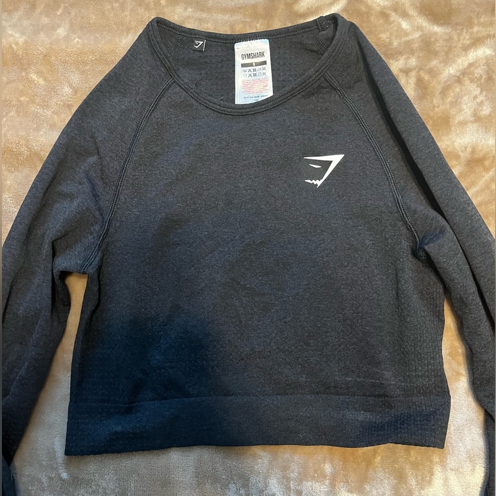 Size S Gymshark Long Sleeve Crop Top